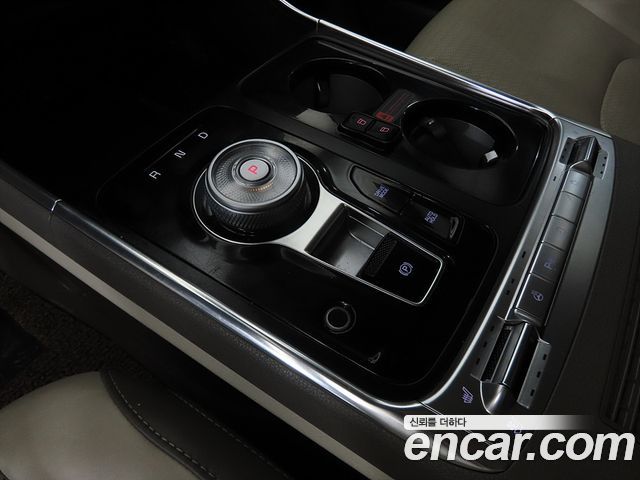 Kia Canival 2025 — photo 11
