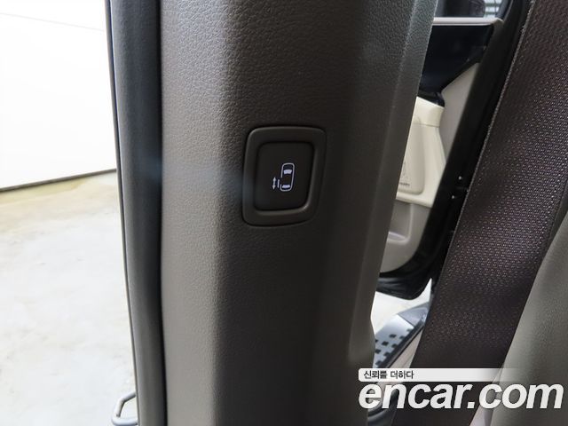 Kia Canival 2025 — photo 14