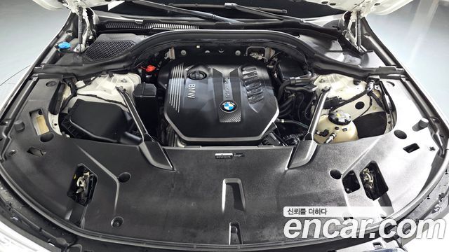 BMW Gran Turismo 2018 — photo 6