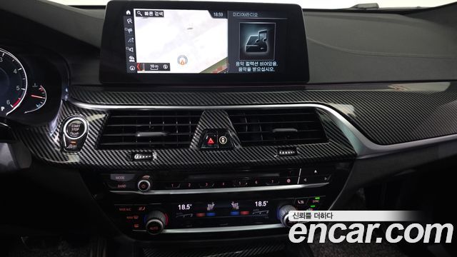 BMW Gran Turismo 2018 — photo 18