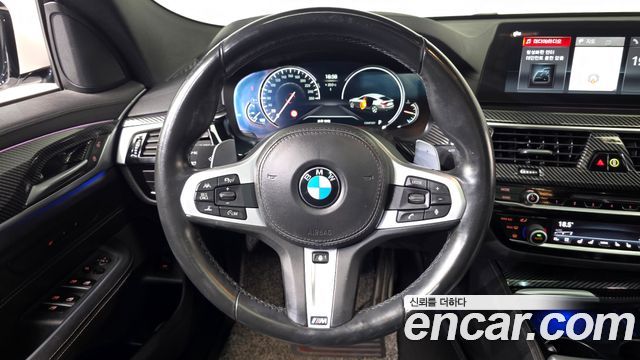 BMW Gran Turismo 2018 — photo 19