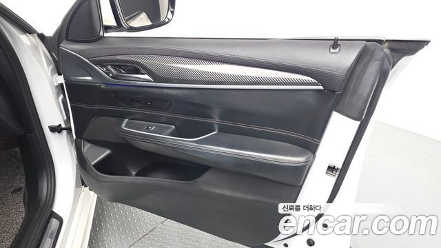 BMW Gran Turismo 2018 — photo 14