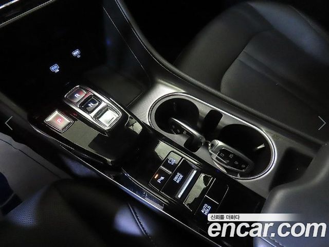 Hyundai Sonata 2023 — photo 12