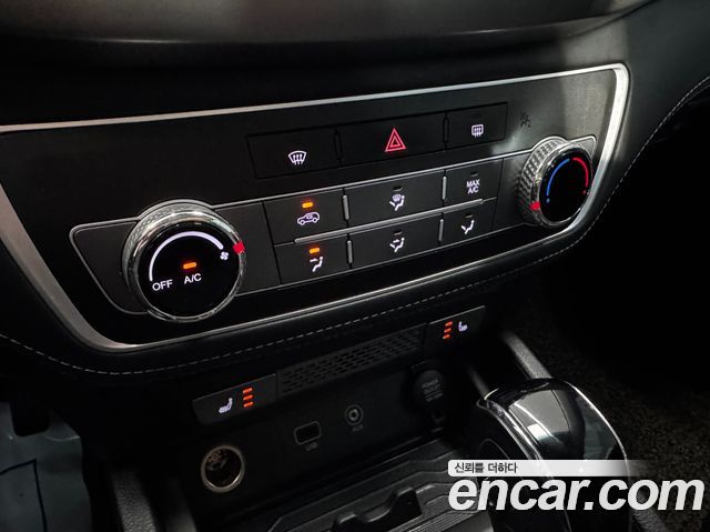KG Mobility Rexton 2019 — photo 16