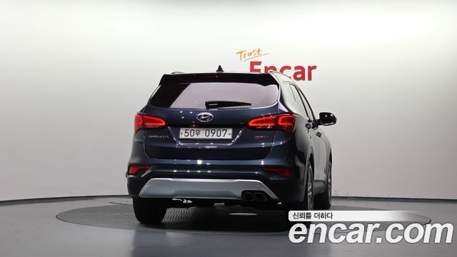 Hyundai Santafe 2016 — photo 4