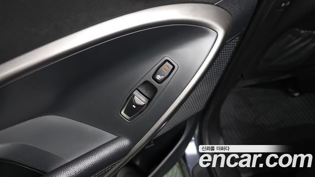 Hyundai Santafe 2016 — photo 19