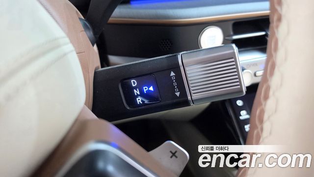 Hyundai Grandeur 2023 — photo 12