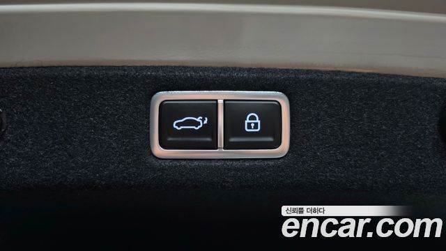 Hyundai Grandeur 2023 — photo 25