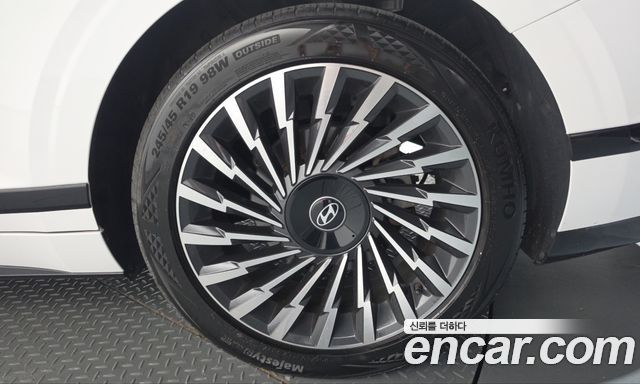 Hyundai Grandeur 2023 — photo 7
