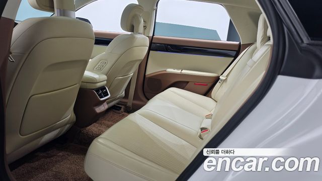 Hyundai Grandeur 2023 — photo 27