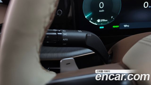 Hyundai Grandeur 2023 — photo 30