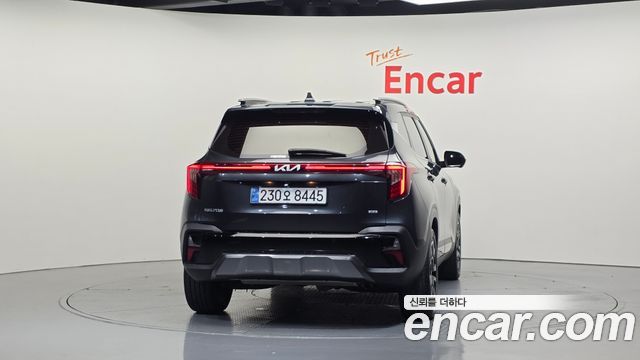Kia Seltos 2023 — photo 4
