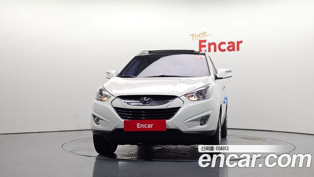 Hyundai Tucson 2011 — photo 3