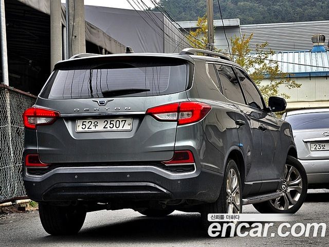 KG Mobility Rexton 2018 — photo 11