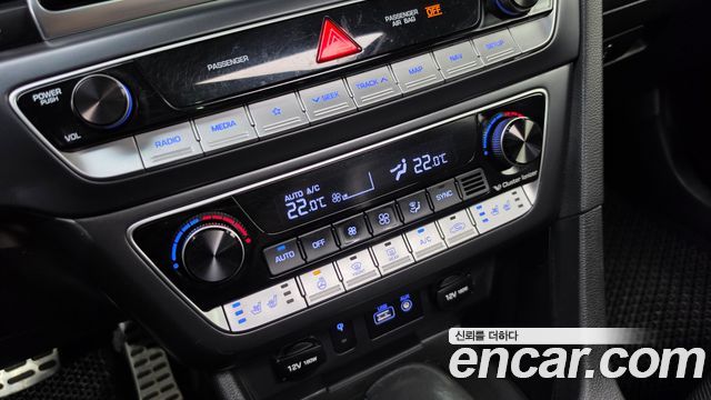 Hyundai Sonata 2018 — photo 17