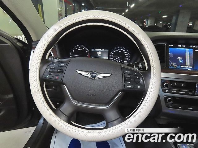 Genesis G80 2019 — photo 8