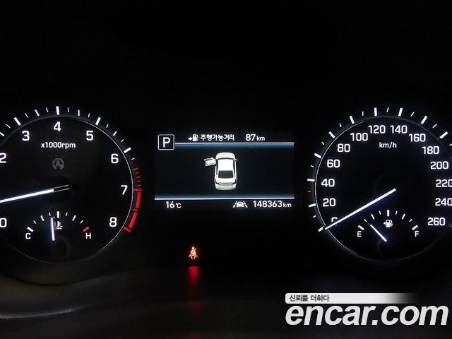 Genesis G80 2019 — photo 9
