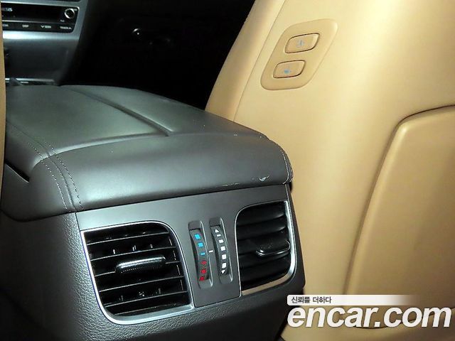 Genesis G80 2019 — photo 13