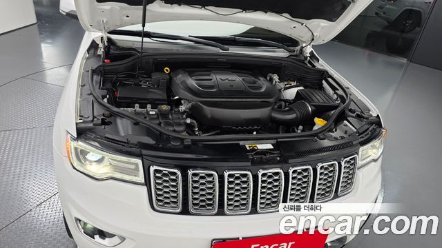 Jeep Cherokee 2021 — photo 6