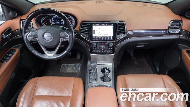 Jeep Cherokee 2021 — photo 7