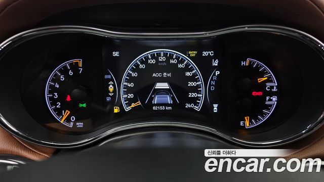 Jeep Cherokee 2021 — photo 8