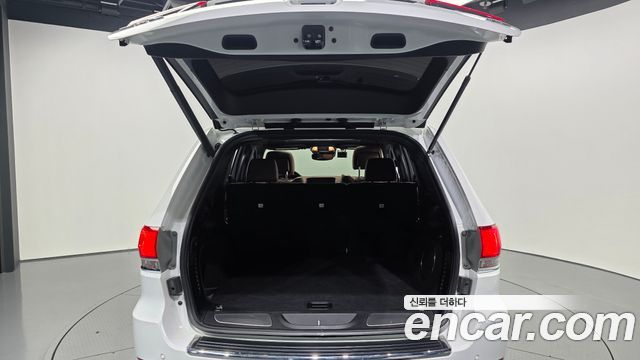 Jeep Cherokee 2021 — photo 20