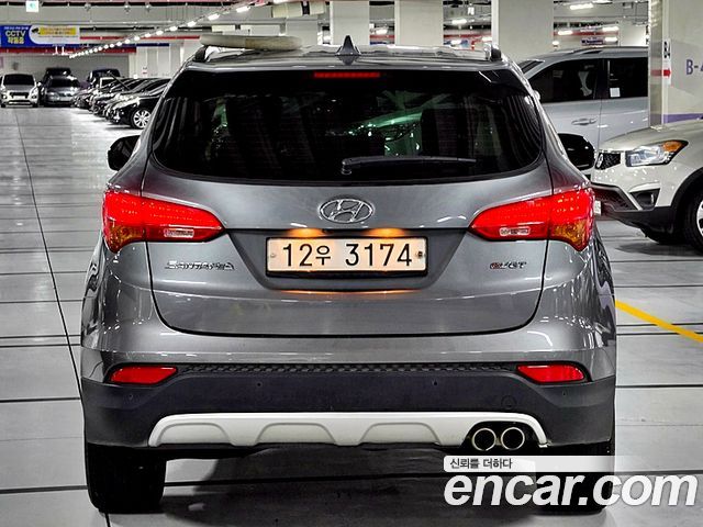 Hyundai Santafe 2015 — photo 11