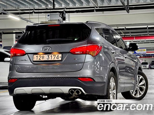 Hyundai Santafe 2015 — photo 12