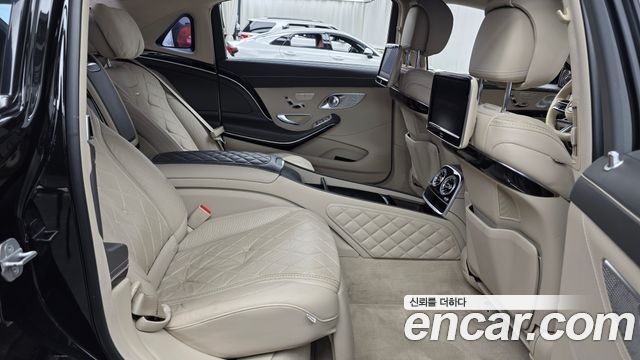 Mercedes-Benz S-Class 2016 — photo 17