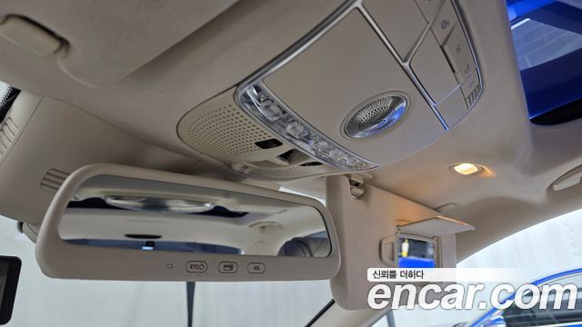 Mercedes-Benz S-Class 2016 — photo 30