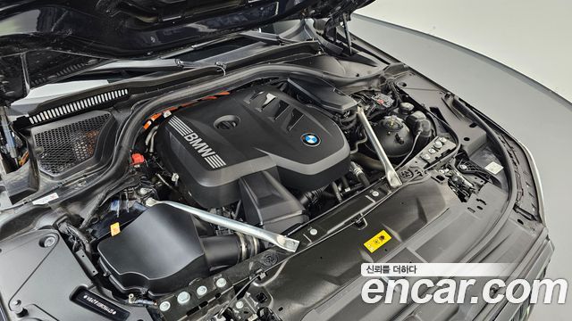 BMW 5-Series 2024 — photo 6