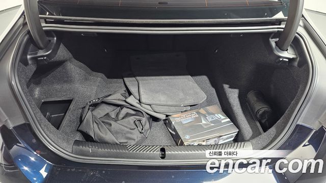 BMW 5-Series 2024 — photo 24