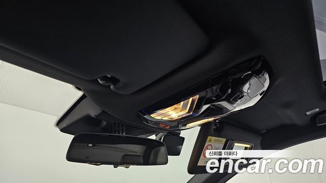 BMW 5-Series 2024 — photo 25