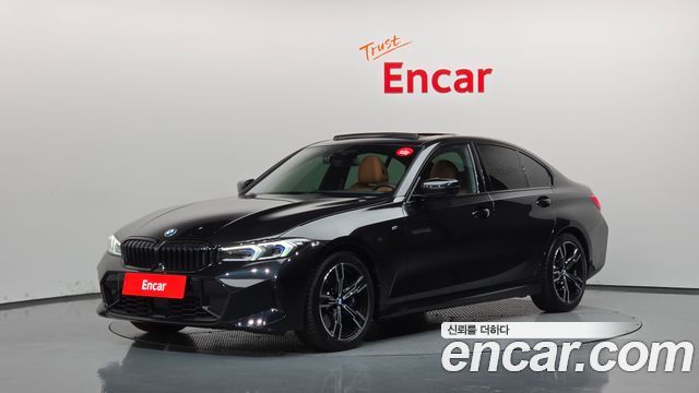 BMW 3-Series 2026 — photo 1