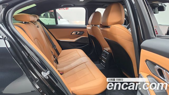 BMW 3-Series 2026 — photo 17