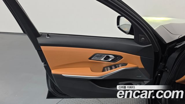 BMW 3-Series 2026 — photo 14