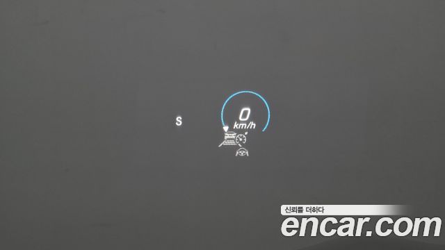 Mercedes-Benz E-Class 2021 — photo 22