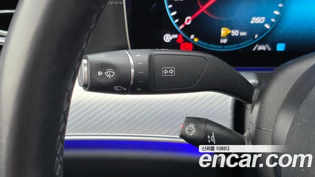 Mercedes-Benz E-Class 2021 — photo 23