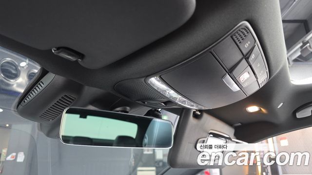 Mercedes-Benz E-Class 2021 — photo 30