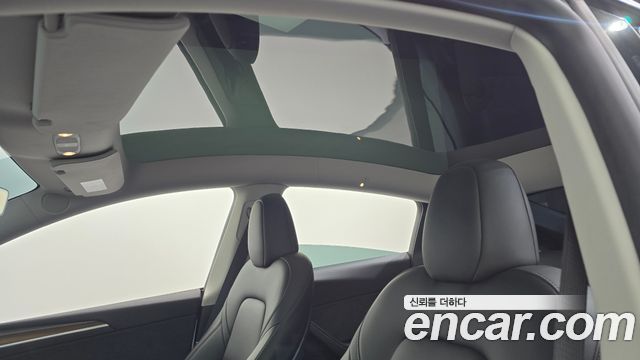 Tesla Model Y 2024 — photo 17