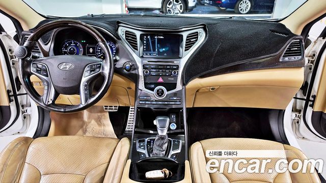 Hyundai Grandeur 2015 — photo 7