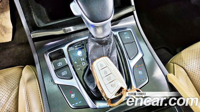 Hyundai Grandeur 2015 — photo 12