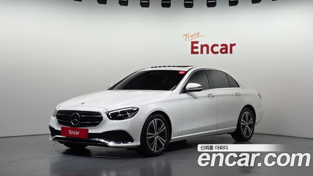 Mercedes-Benz E-Class 2021 — photo 1