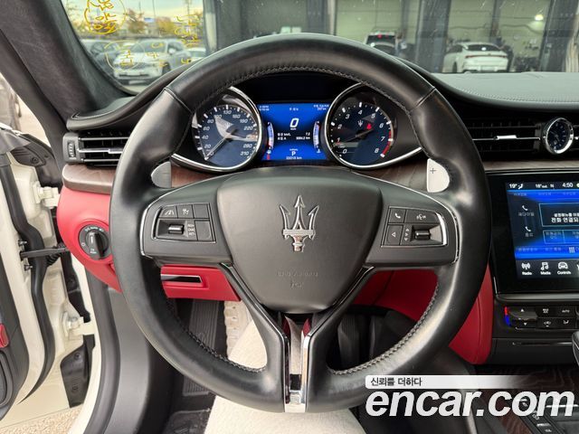Maserati Quattroporte 2019 — photo 6