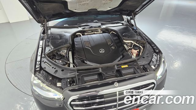 Mercedes-Benz S-Class 2021 — photo 6