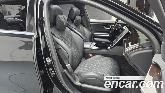 Mercedes-Benz S-Class 2021 — photo 16