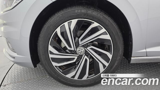 Volkswagen Jetta 2020 — photo 5