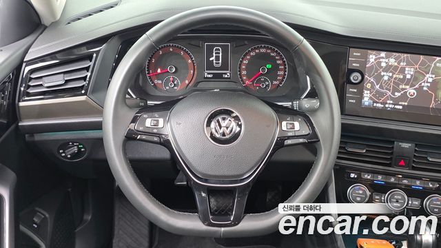 Volkswagen Jetta 2020 — photo 13