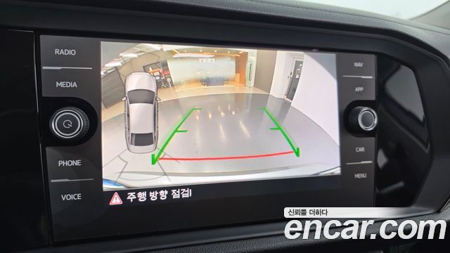 Volkswagen Jetta 2020 — photo 14