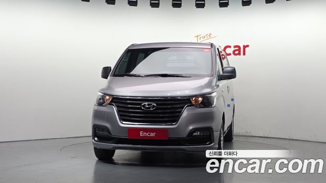 Hyundai Starex 2018 — photo 3